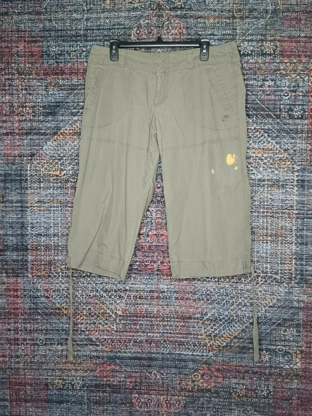 Vintage Nike Y2K womens solid olive flap pocket wide leg capris L
